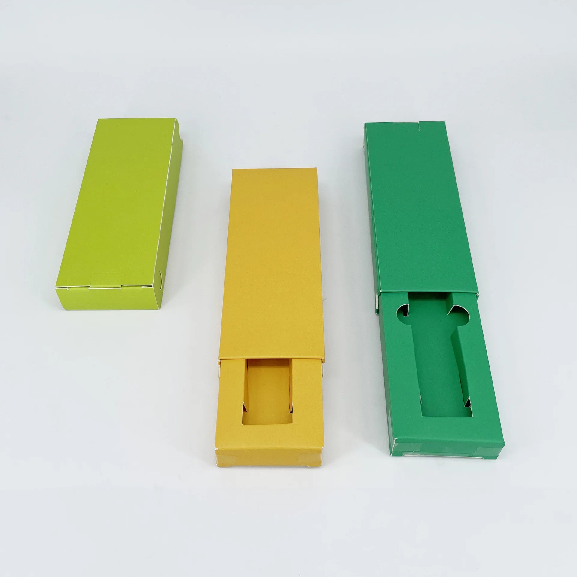 100% Recycled Paper CBD Packaging Boxes Custom Printed Child-Resistant Features Window Packaging Box